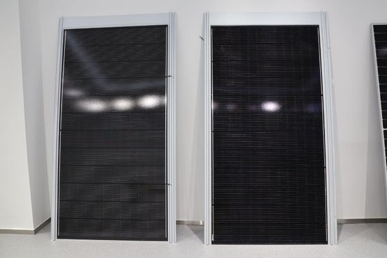 Flat Steel Black BIPV Solar Modules With 48.65V Open Circuit Voltage 530W Max Power