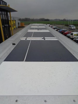 560W Flexible Solar Panel CE IEC ISO Certificate Exported Package with 44.19V Optimum Operation Voltage Fast Shipping